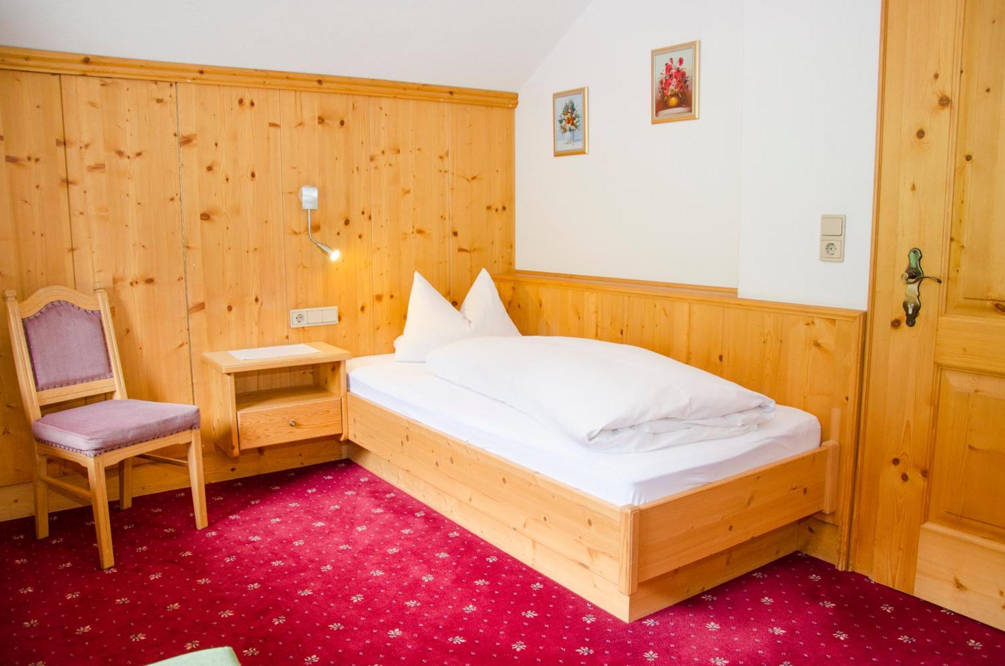 Hotel Garni Alpenblick ايشجل المظهر الخارجي الصورة